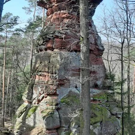 Wasgau Urlaubserlebnis Fels Und Seen